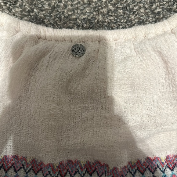 Off-the-Shoulder Top - Picture 3 of 3